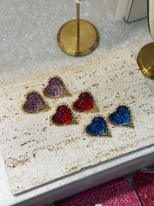 Gelly love earrings