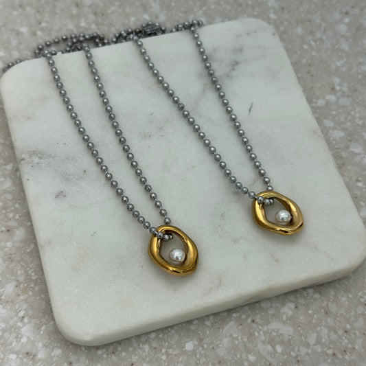 Martina necklace