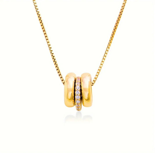 Three rings necklace