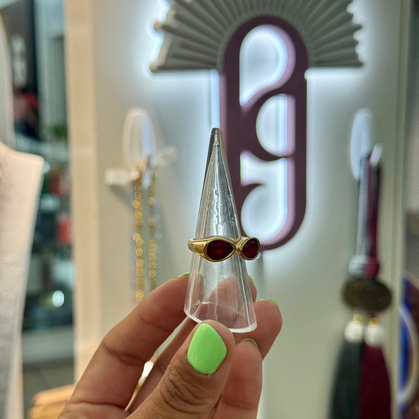 Ivie ring