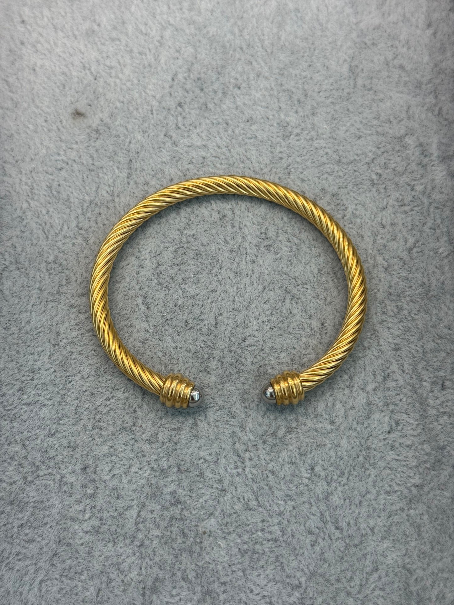 Bereliz bangle bracelet
