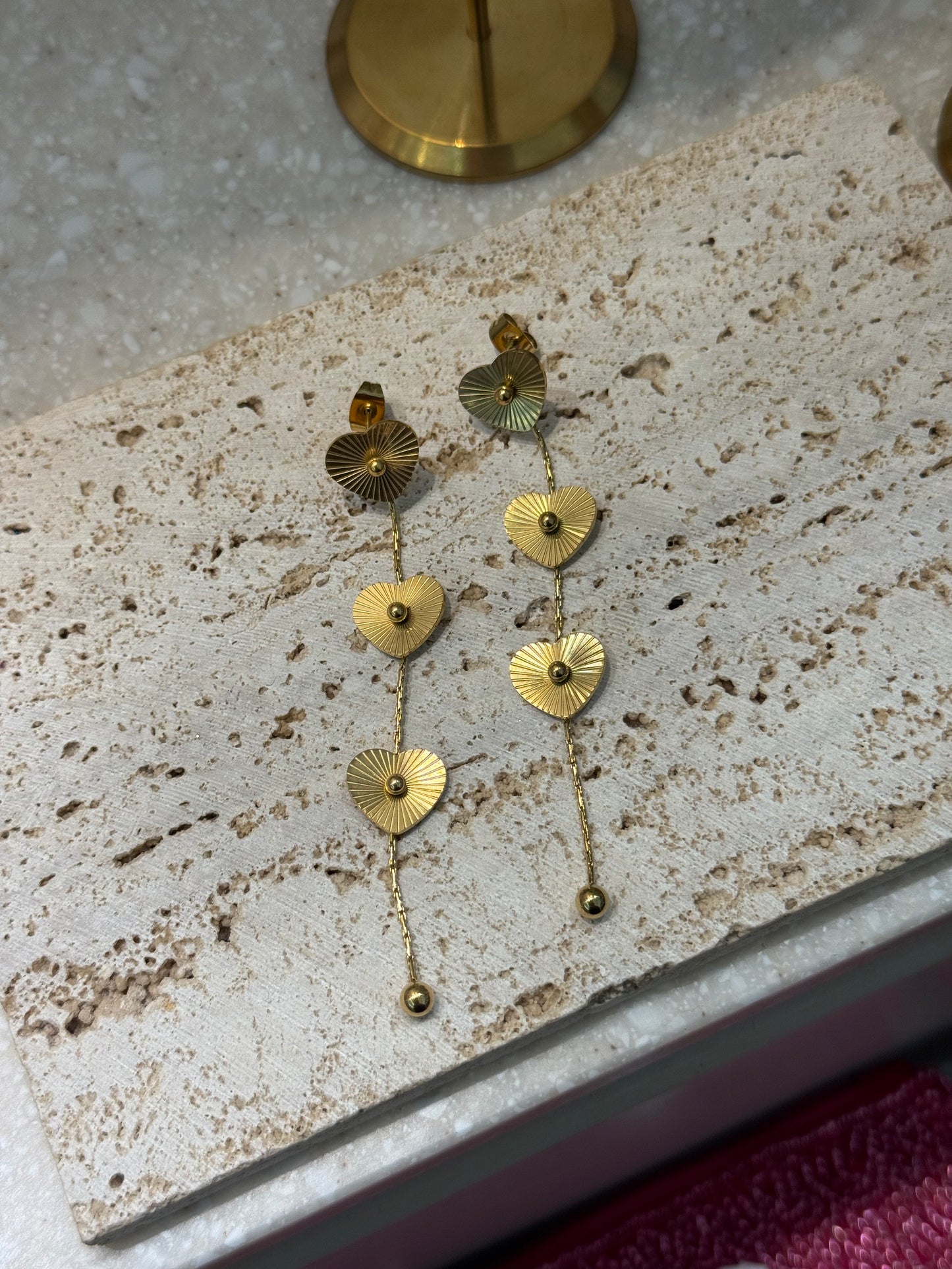 Twilight hearts earrings