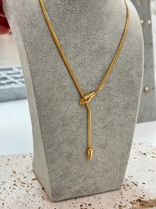 Pilar necklace