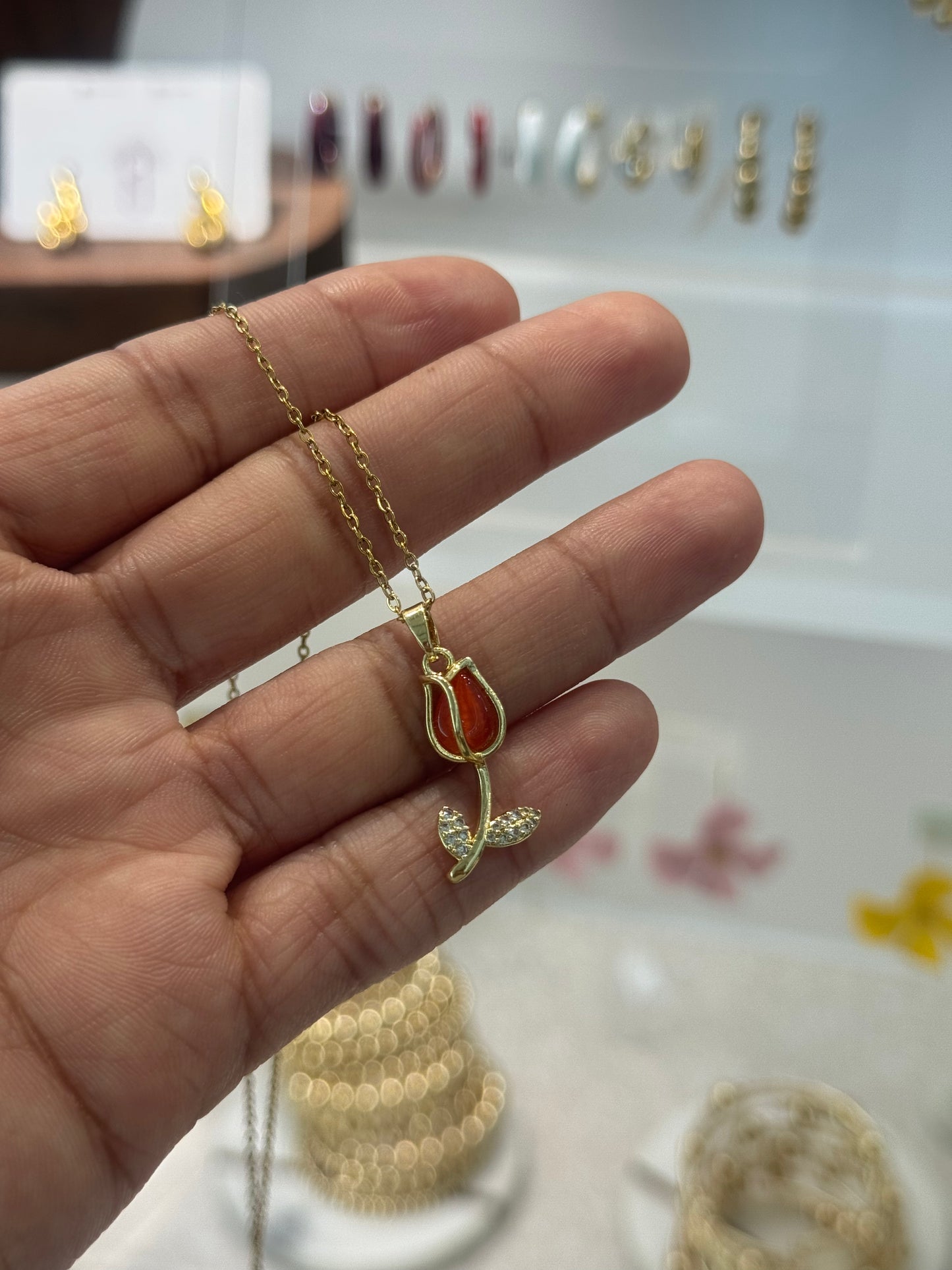 Tulipan necklace