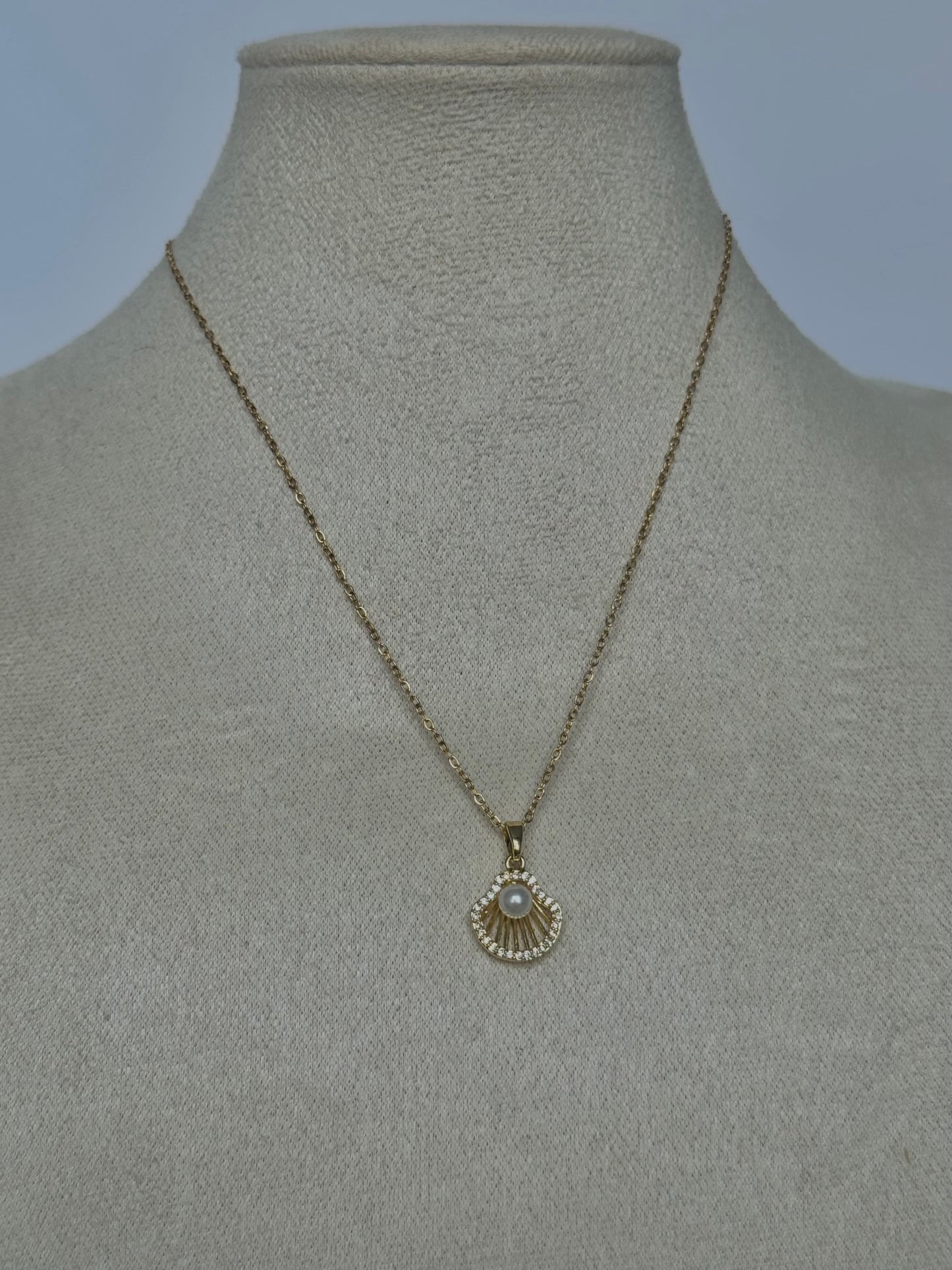 Ariel necklace