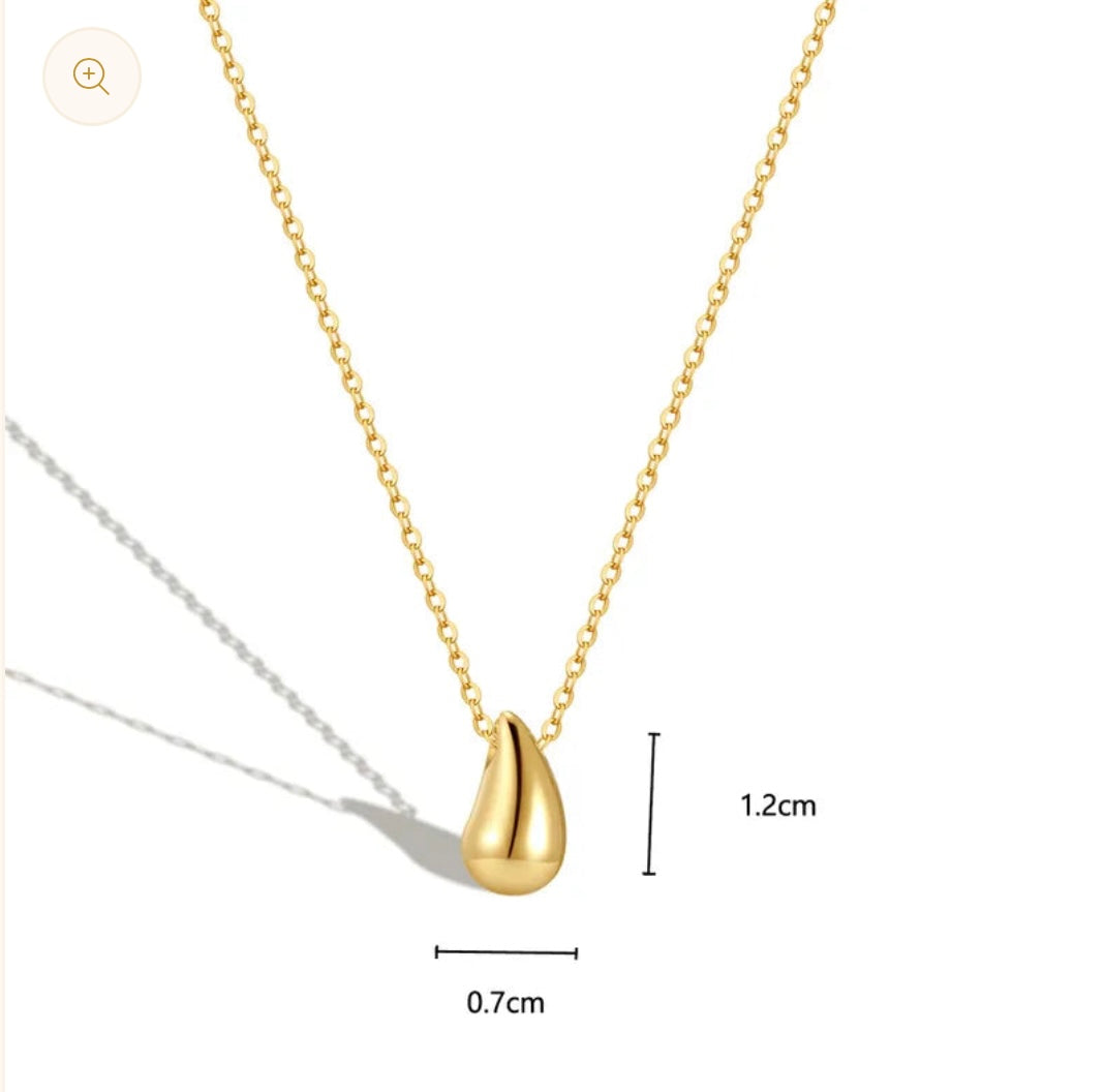Gotita necklace