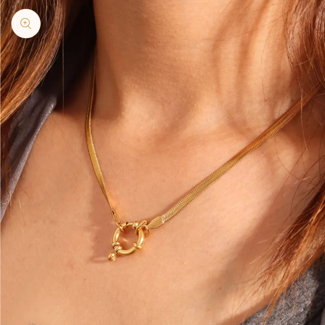 Mystic necklace