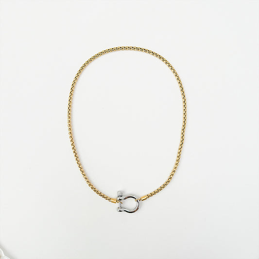 Forever necklace