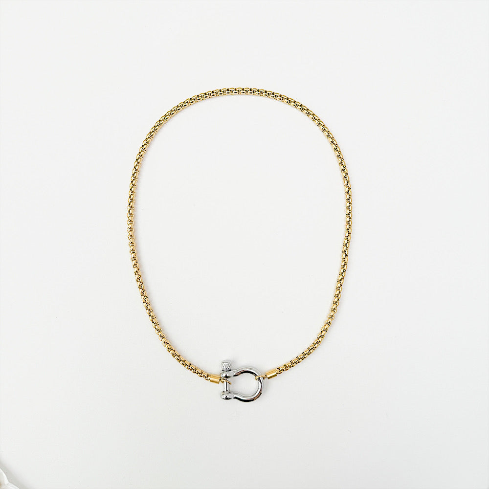 Forever necklace