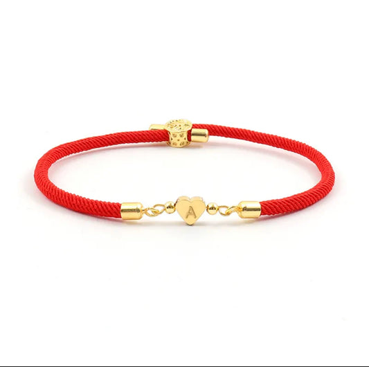 Inicial hilo rojo bracelet