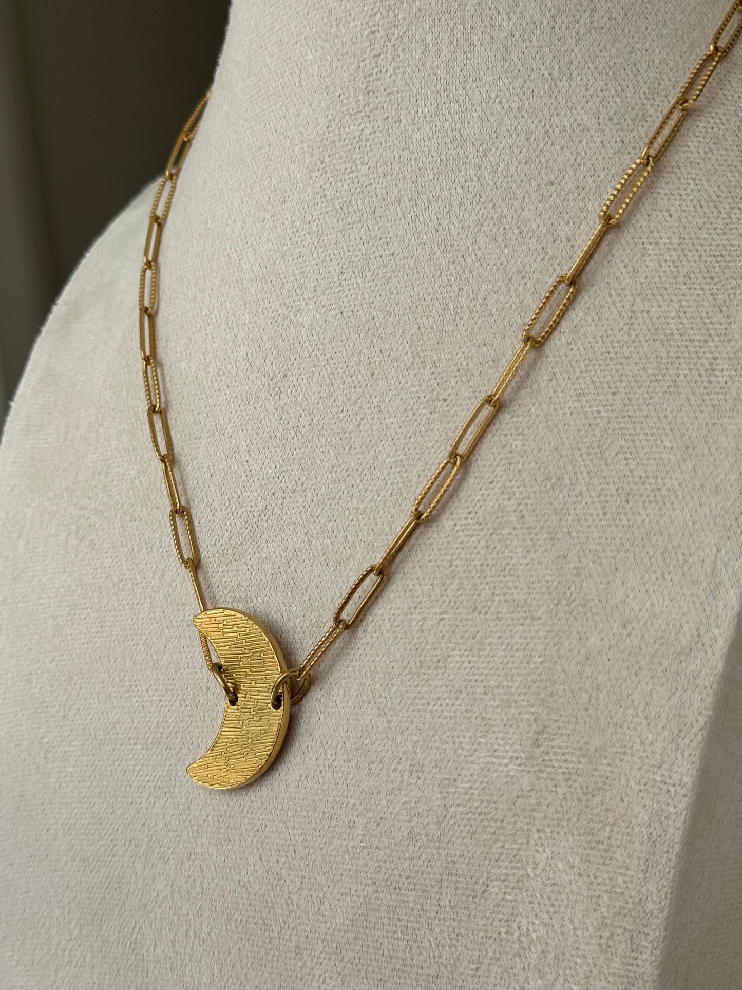 7394 necklace