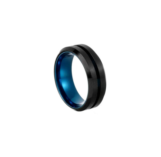 Man blue ring
