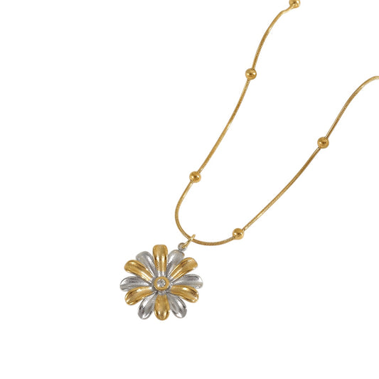 Two tones flower necklace