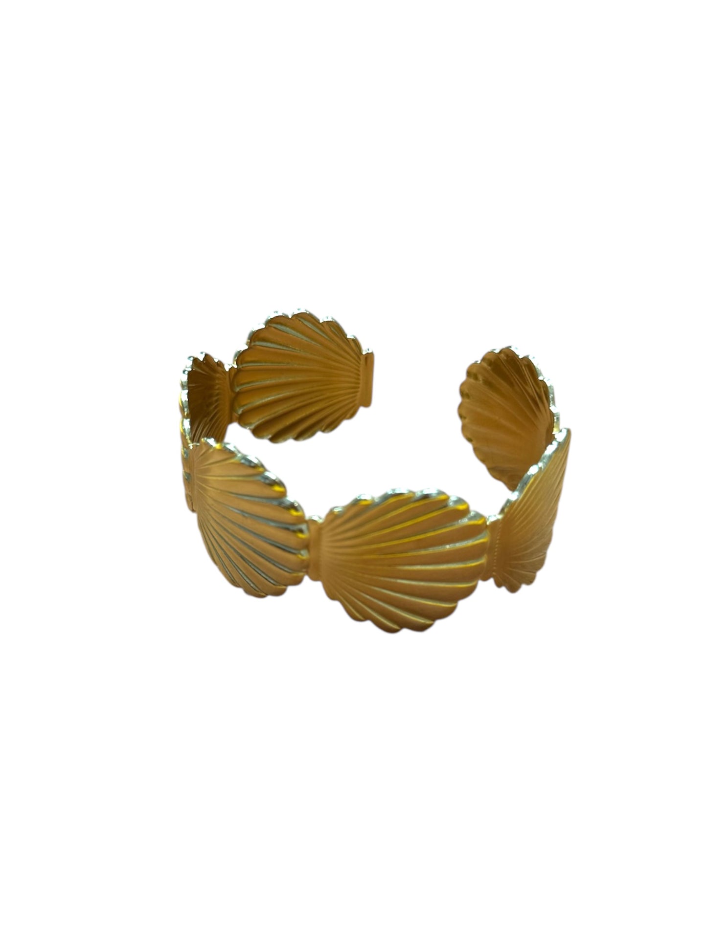 Shell cuff bracelet