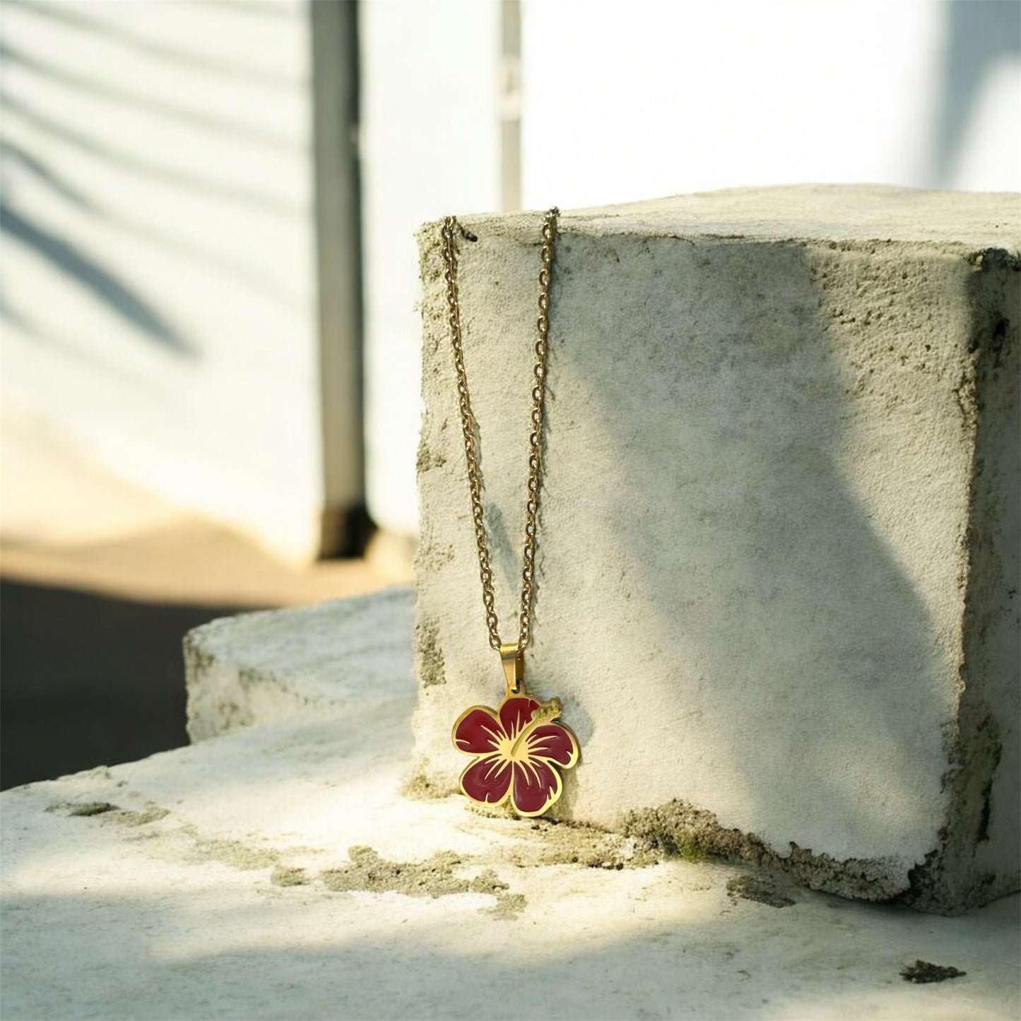 Red amapola necklace