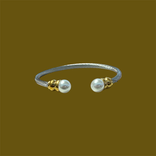 Pamelia bangle bracelet