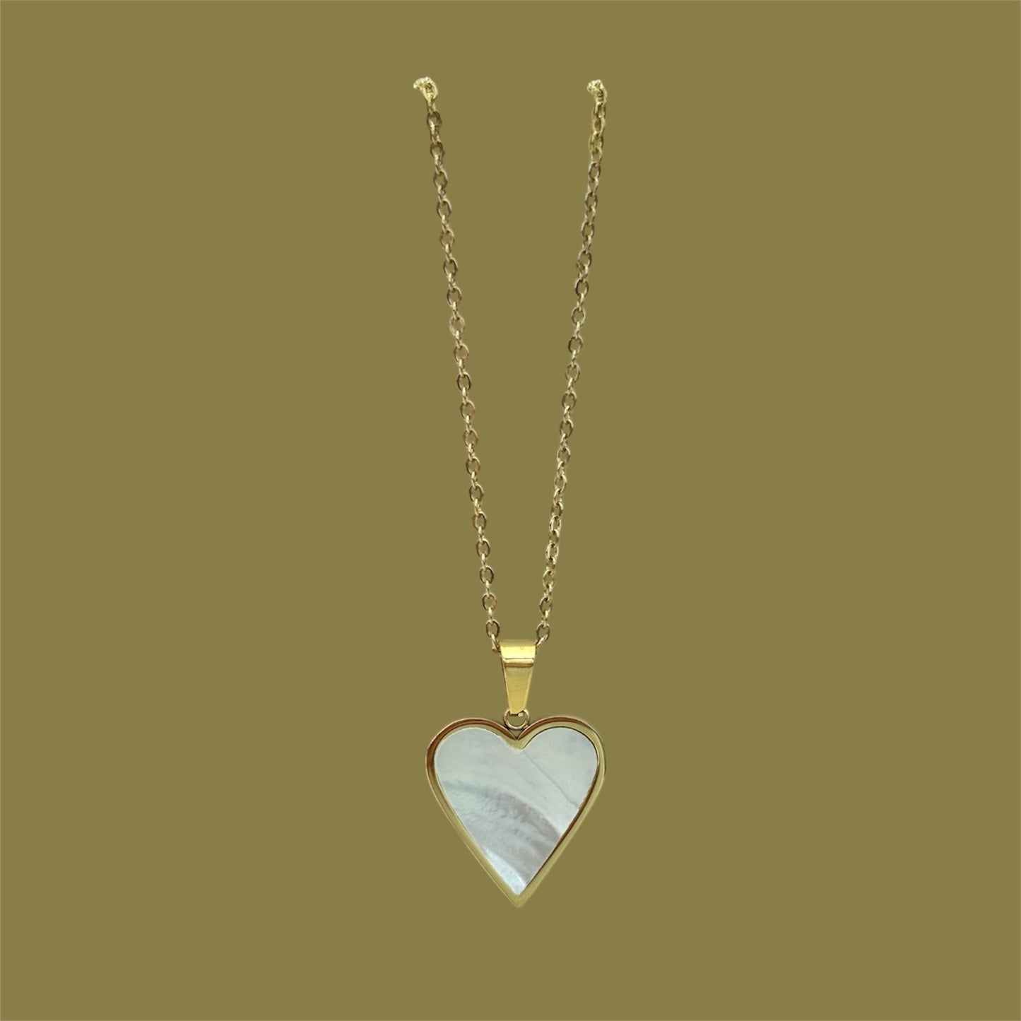 Nacar heart necklace