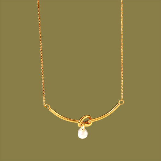 Pearl knot necklace