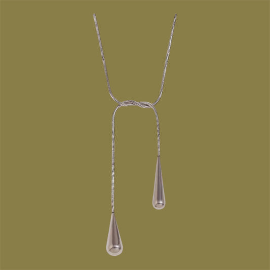The drop necklace