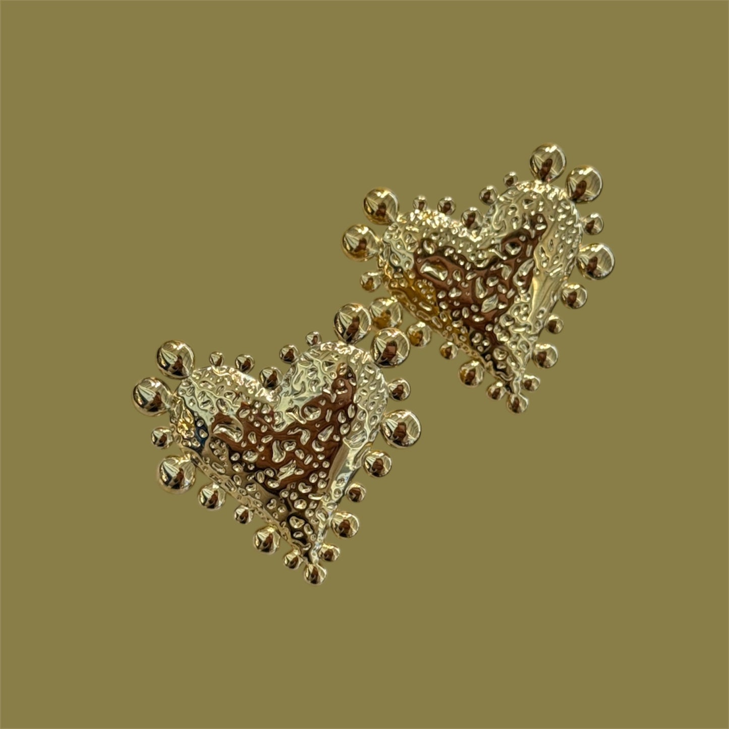 Ananda hearts earrings