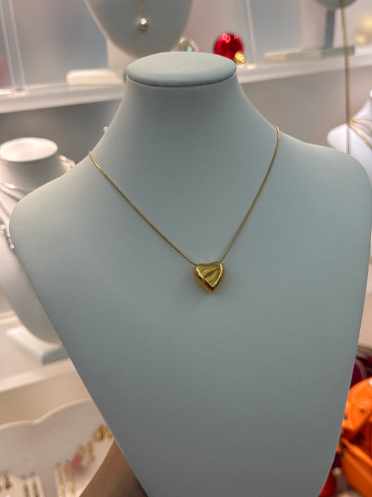 Pillow heart necklace