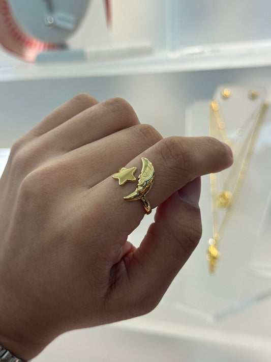 Personality moon ring