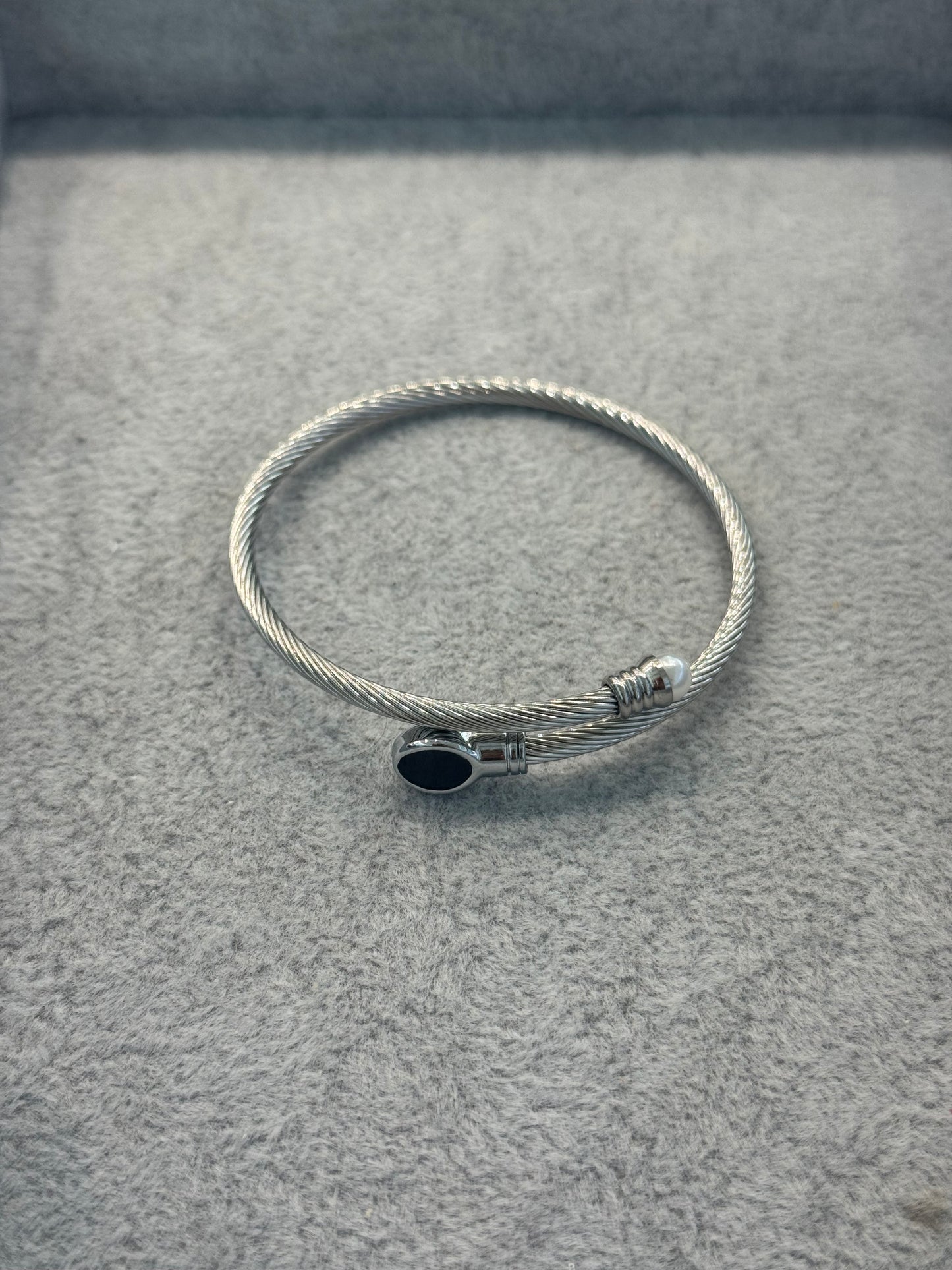 Nabila bangle bracelet