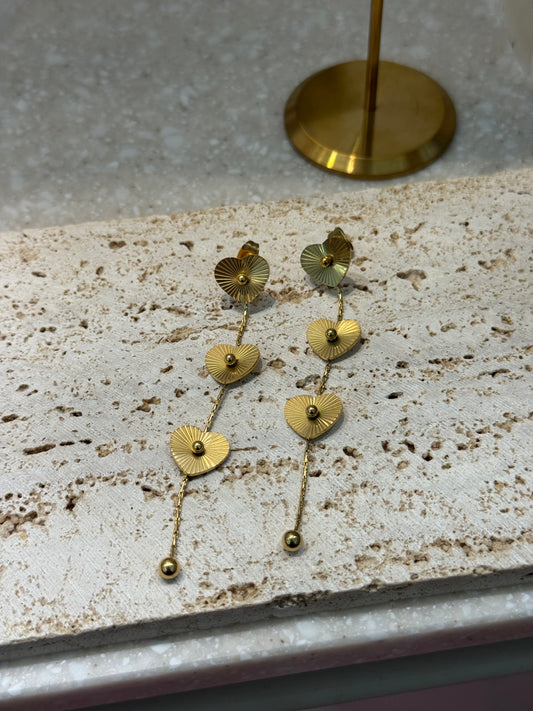 Twilight hearts earrings