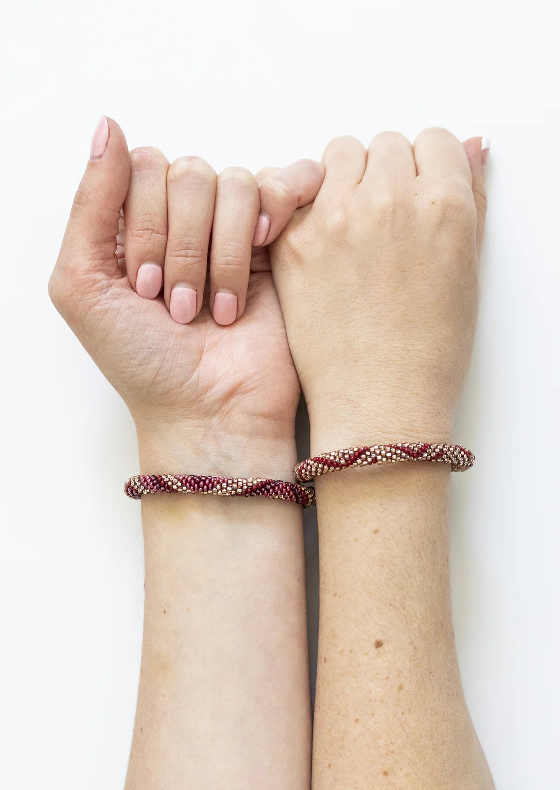 Friendship Bracelets
Bordeaux
