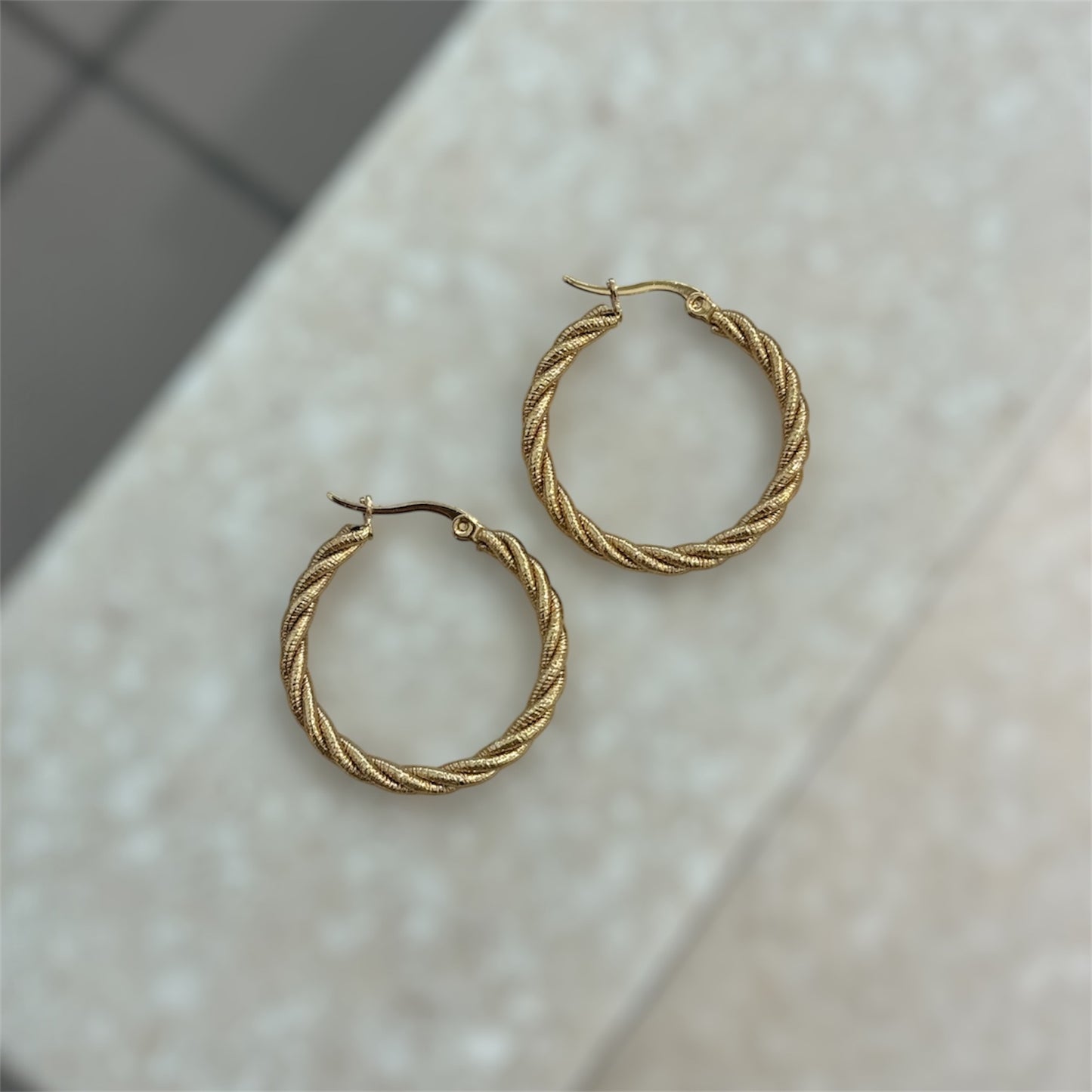 Valera earrings