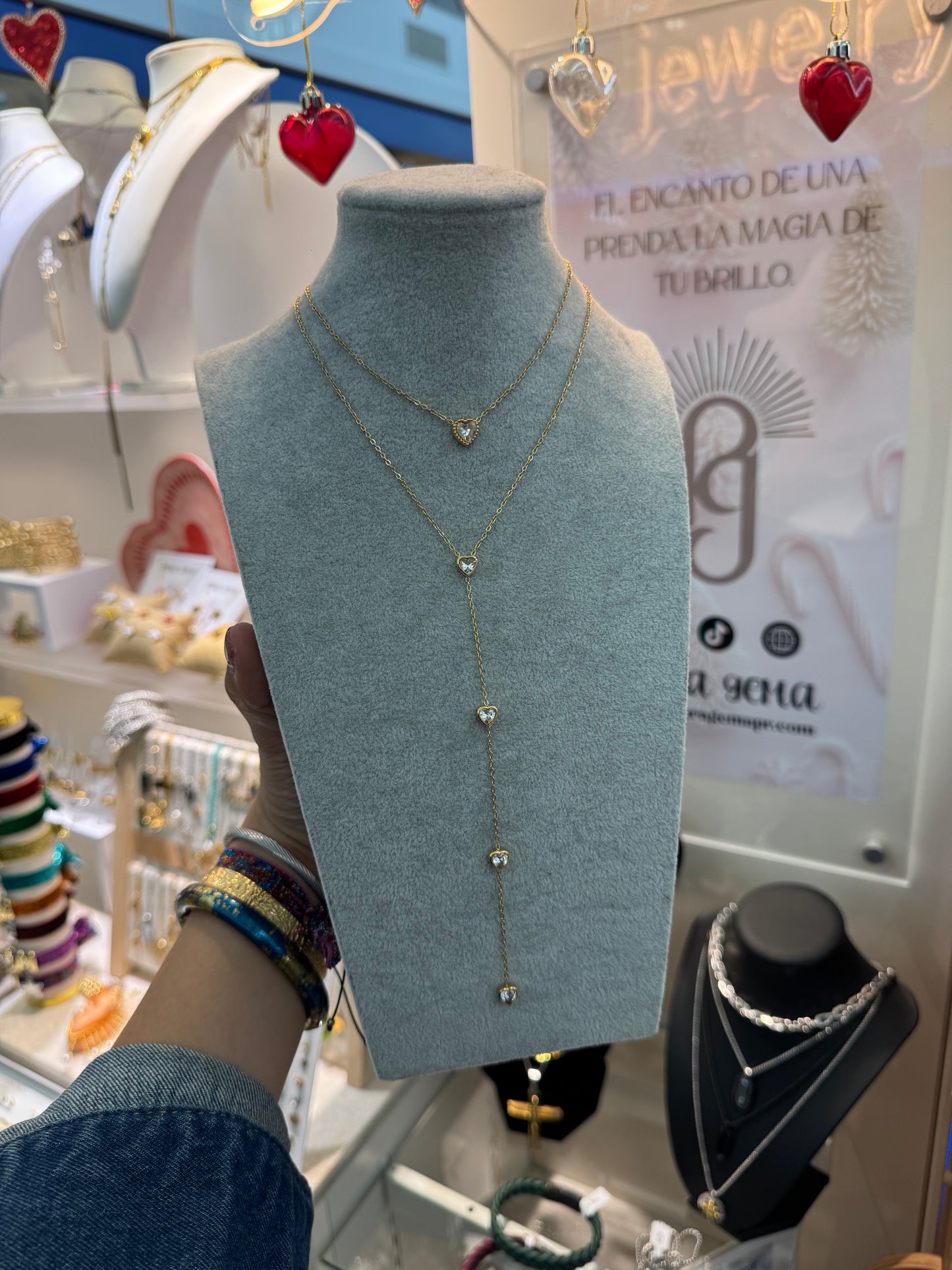 Dainty heart lariat necklace