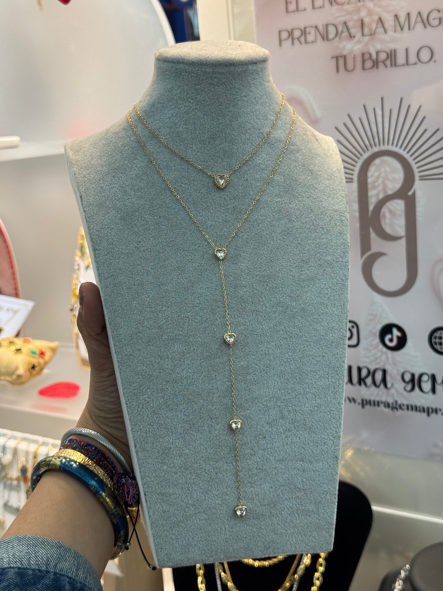 Dainty heart lariat necklace