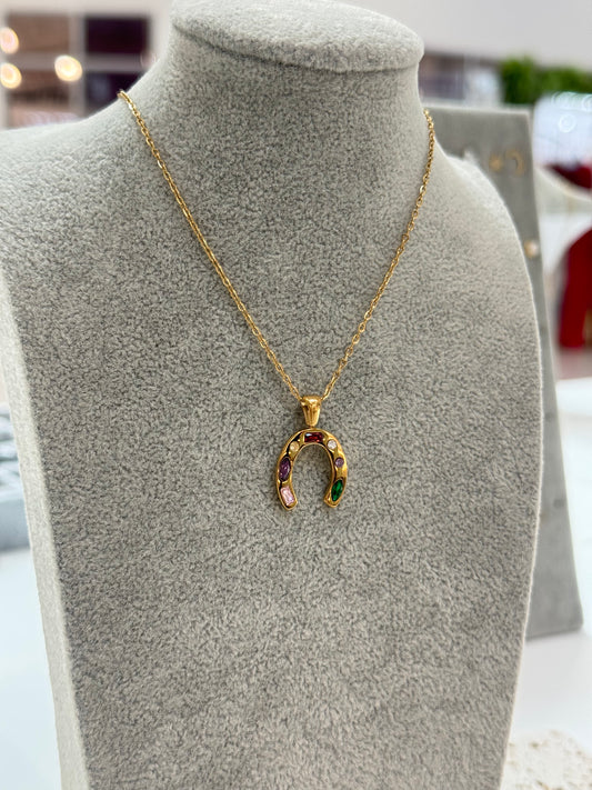 Herradura necklace