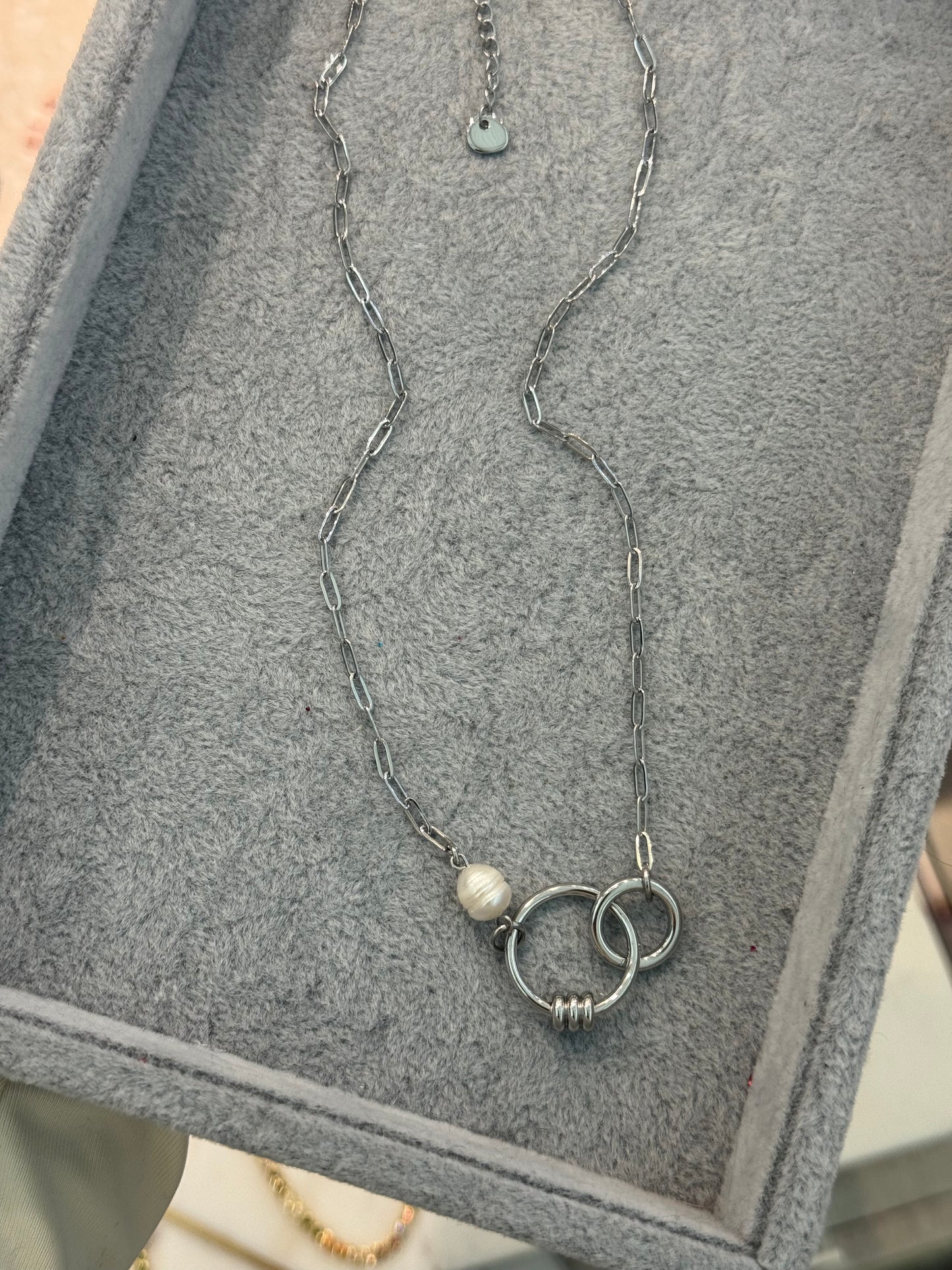 Nigella necklace