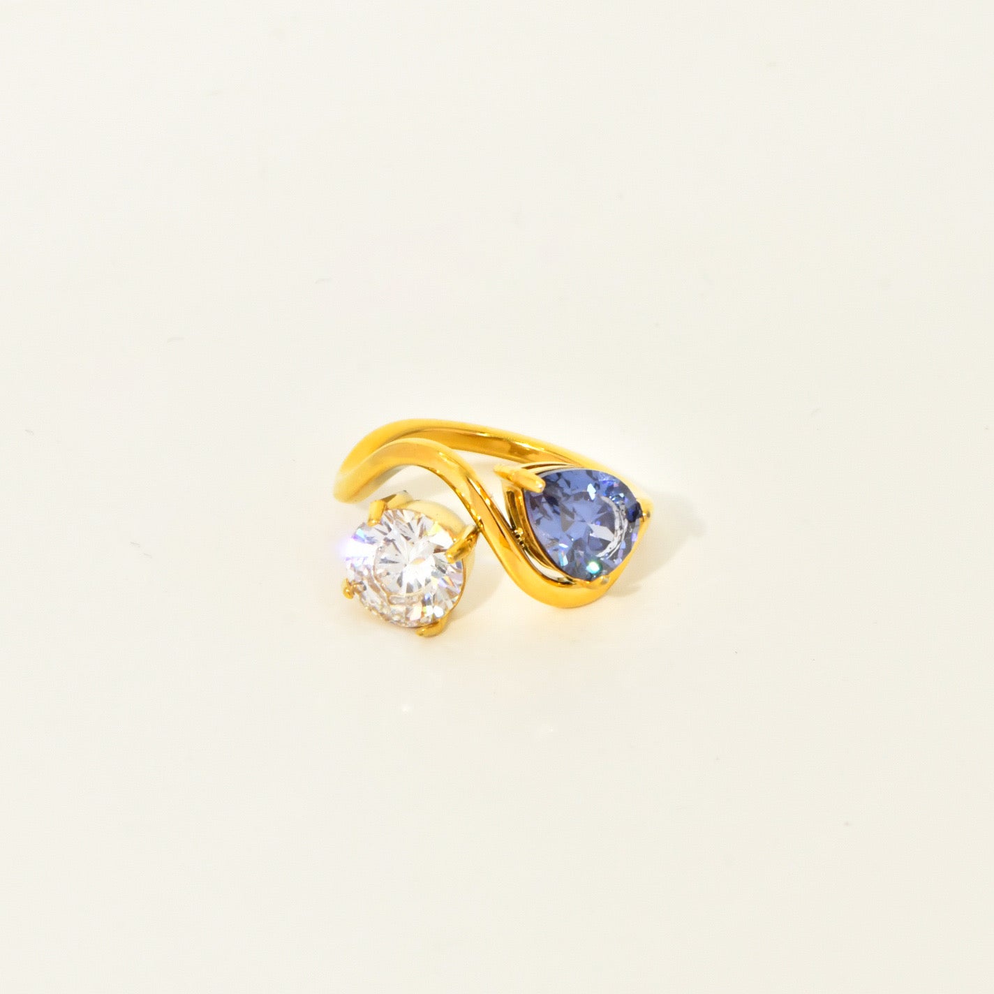 Marlinda ring