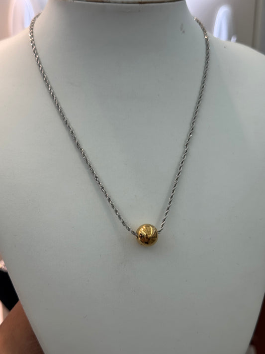 Renata necklace