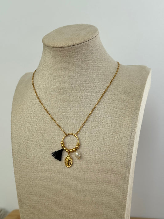 Tassel necklace