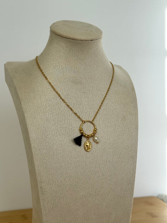 Tassel necklace