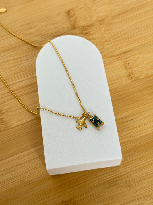 De viaje necklace