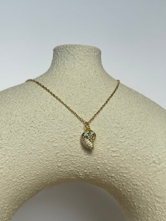 Tiny necklace