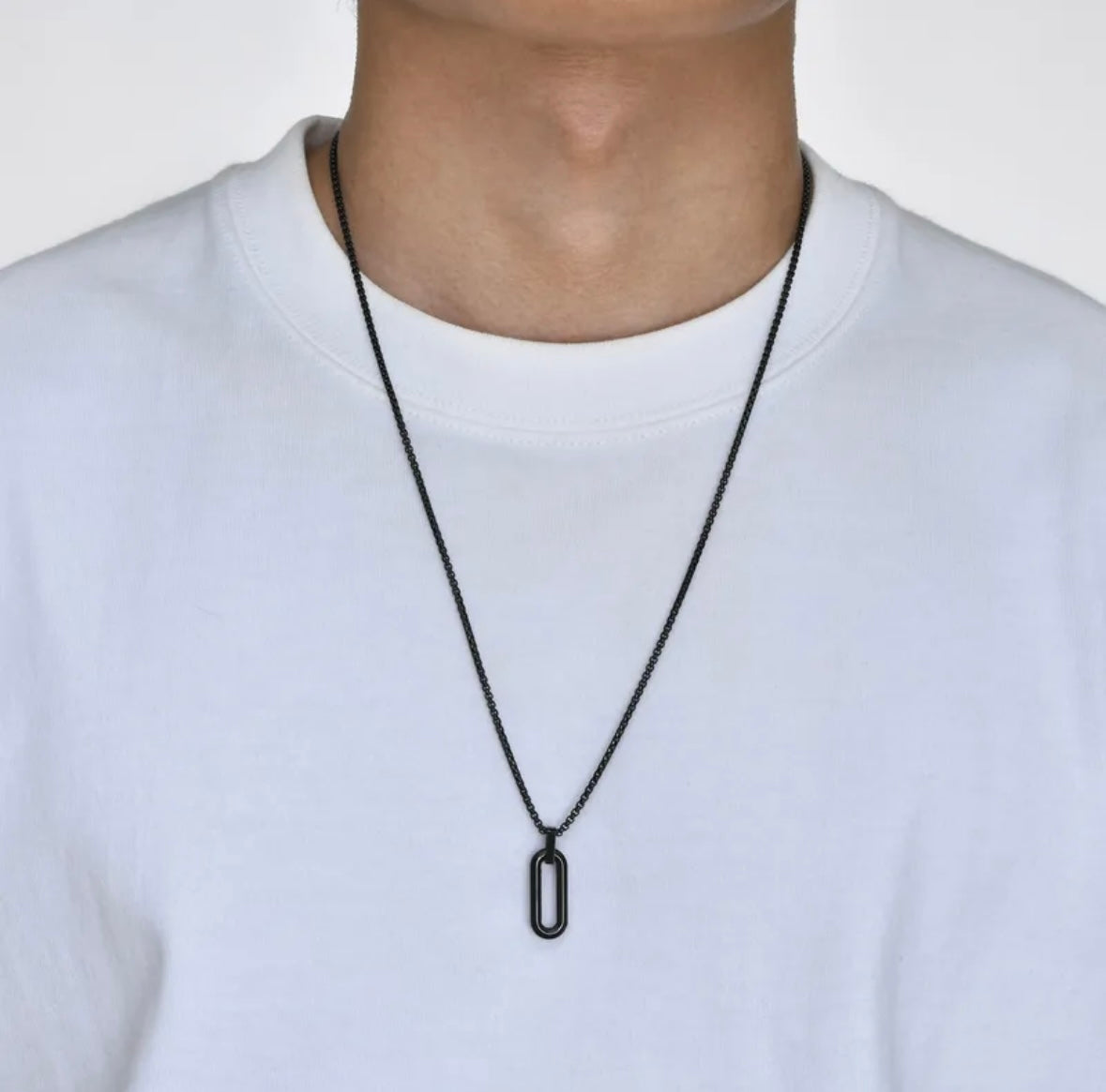 Gustavo men necklace