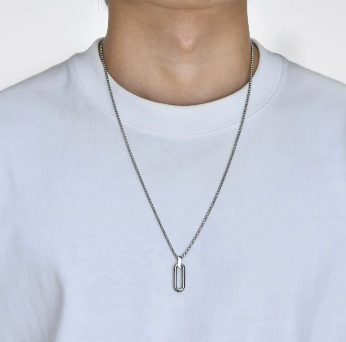 Gustavo men necklace