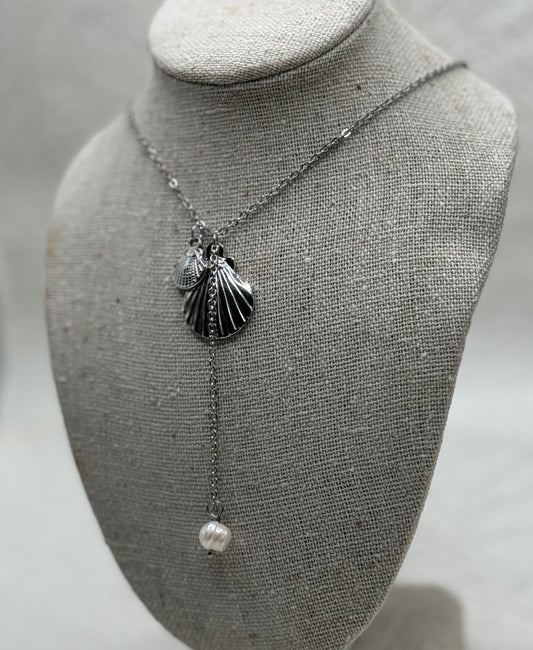 Seashell necklace