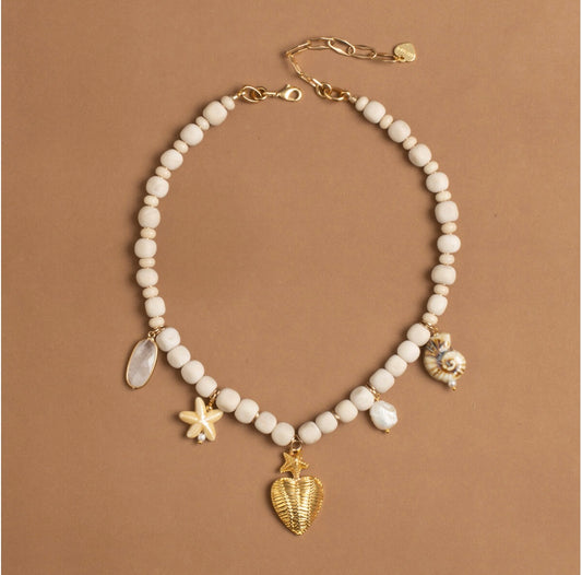 Cream shell necklace