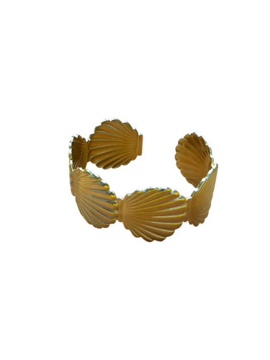 Shell cuff bracelet