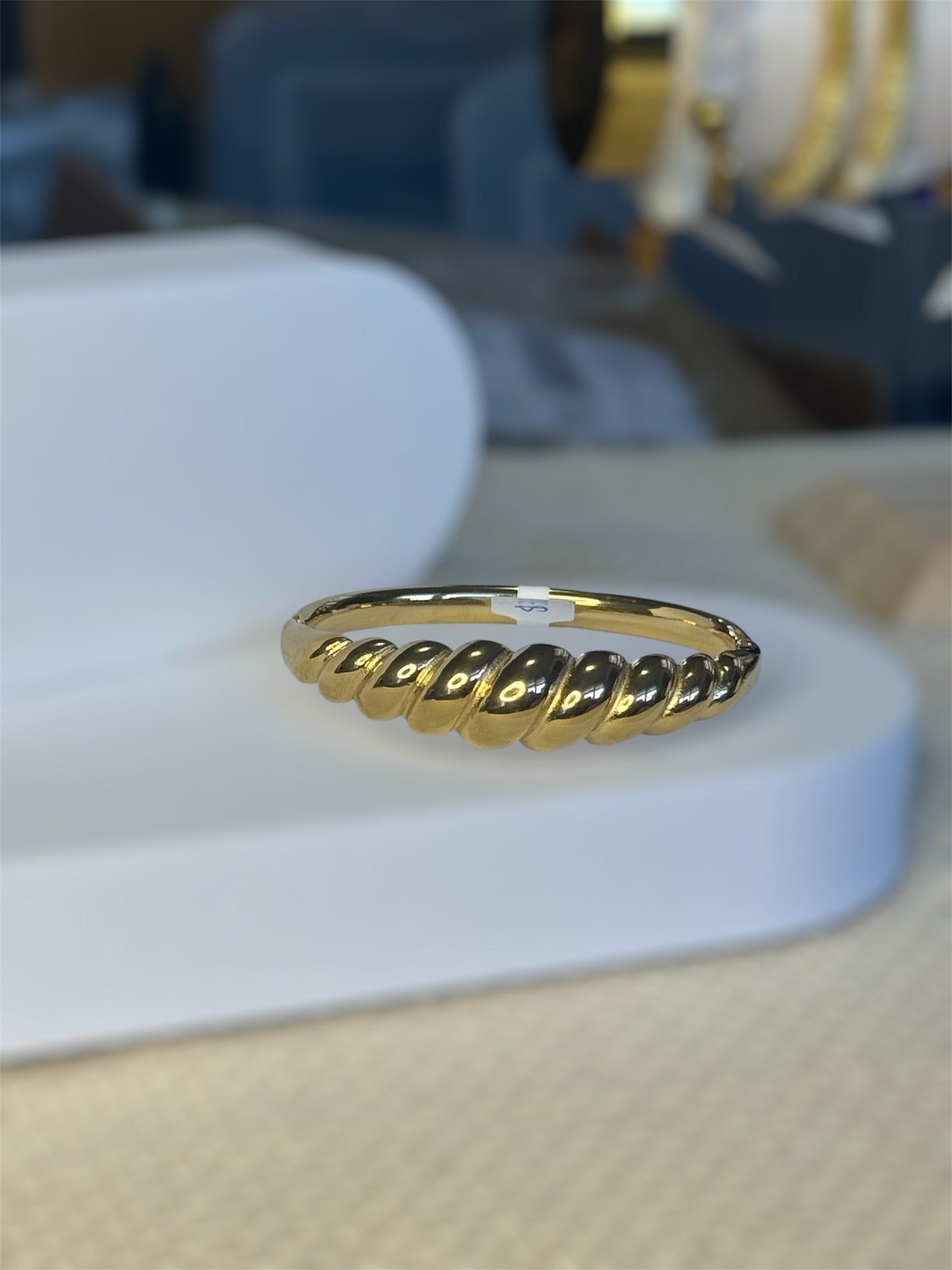 7685 bracelet