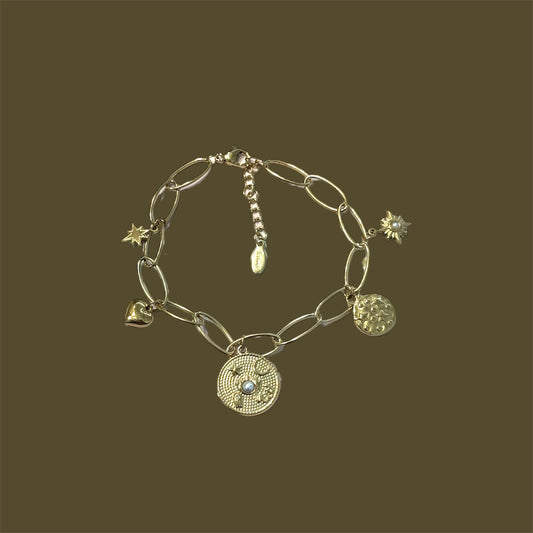 Pearl charm bracelet