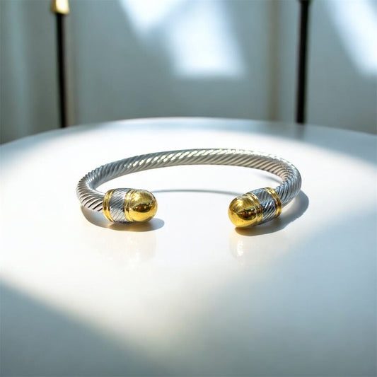 Gaya bangle bracelet