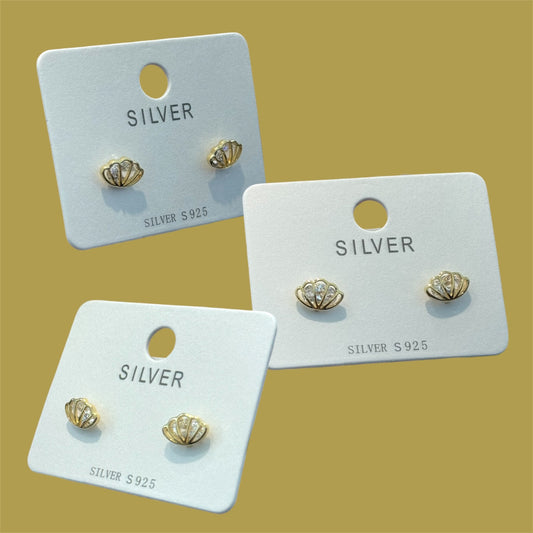 Mini shell studs earrings
